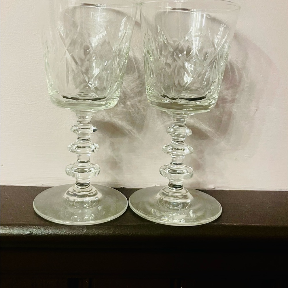 Clear Diamond-Cut Crystal Wine Glasses - Set of 2
